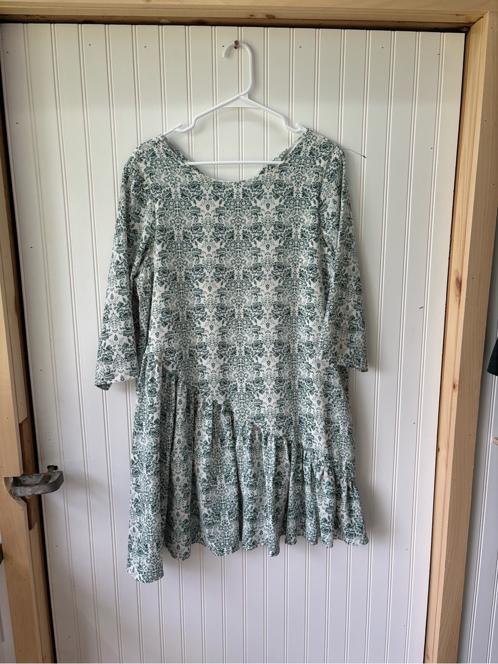 Hayden Green and White Floral Ruffle asymmetrical tiered 3/4 length sleeve Dress